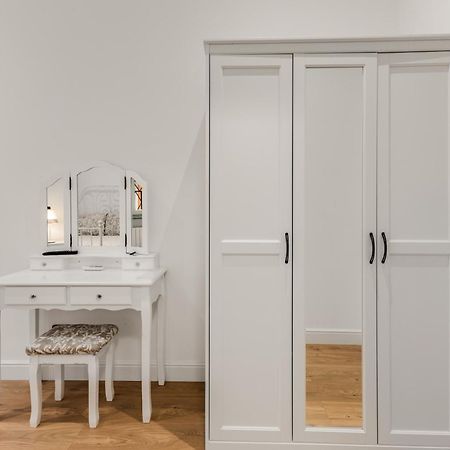 Dolce Rooms Милано Екстериор снимка