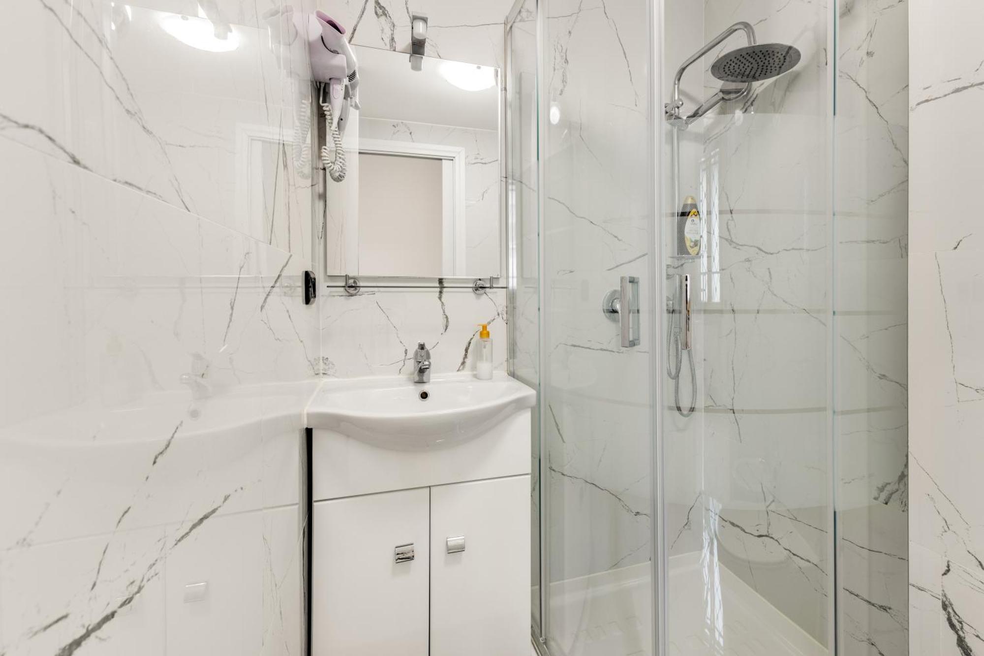 Dolce Rooms Милано Екстериор снимка
