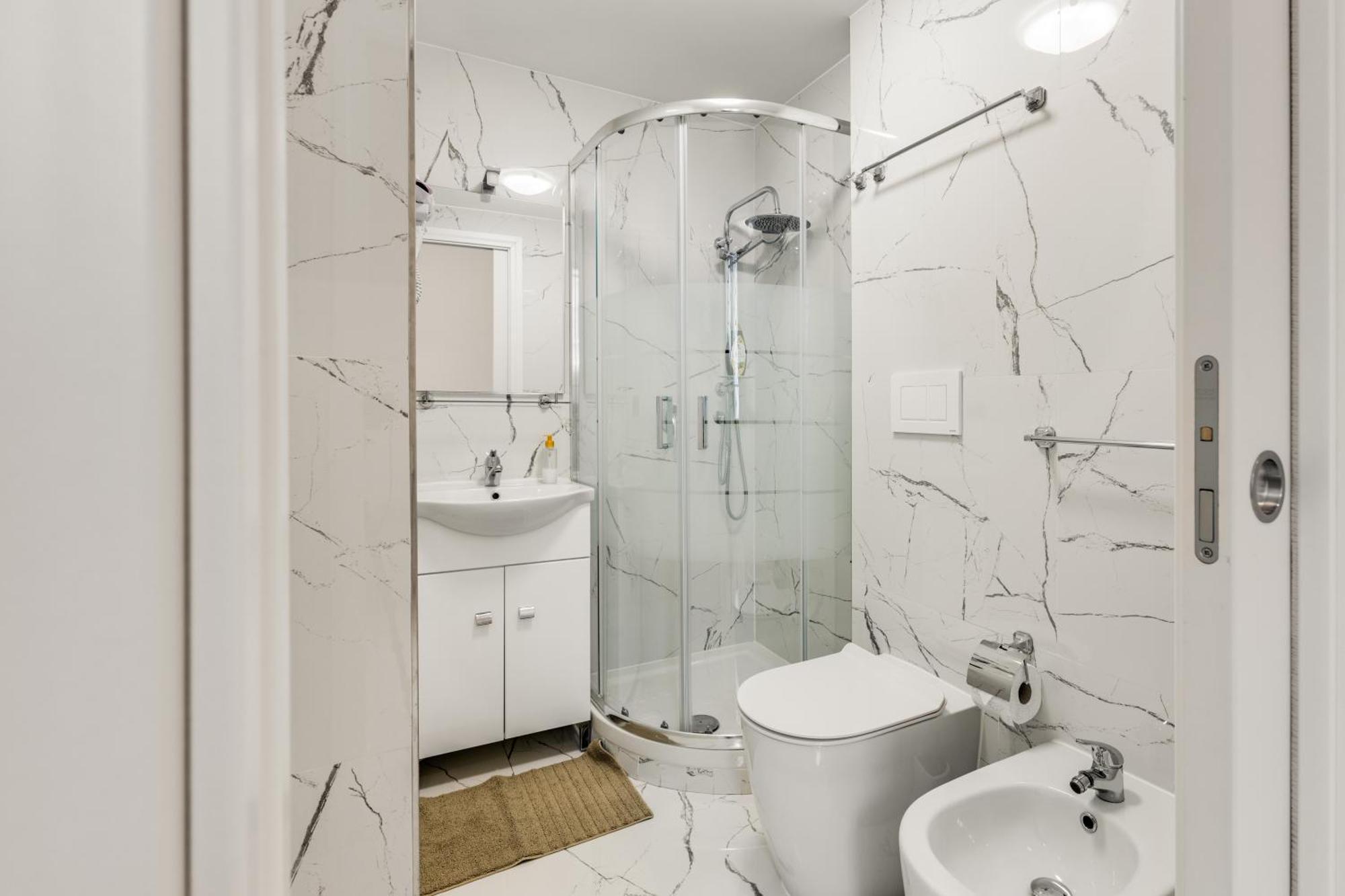 Dolce Rooms Милано Екстериор снимка